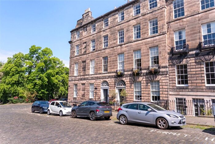 2 Bedroom Flat For Sale In / India Street, New Town, Edinburgh, EH3