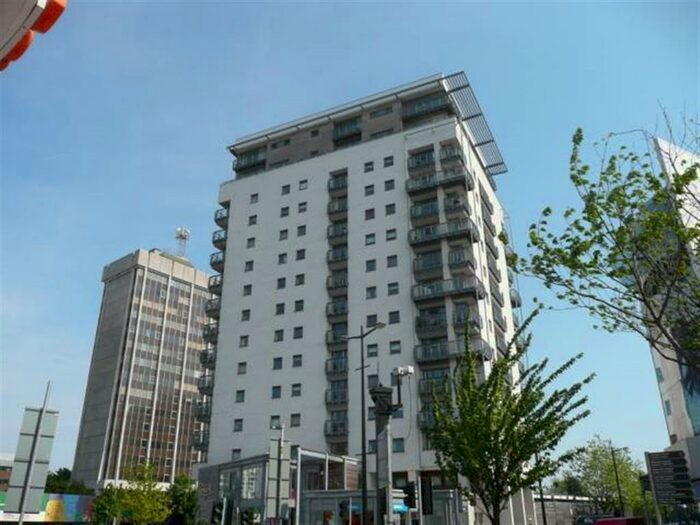2 Bedroom Apartment To Rent In The Aspect, Queen Street, Cardiff, CF10