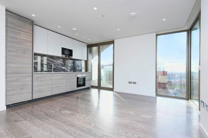 1 Bedroom Flat To Rent In The Lighterman, Lower Riverside, Greenwich Peninsula, Pilot Walk, SE10