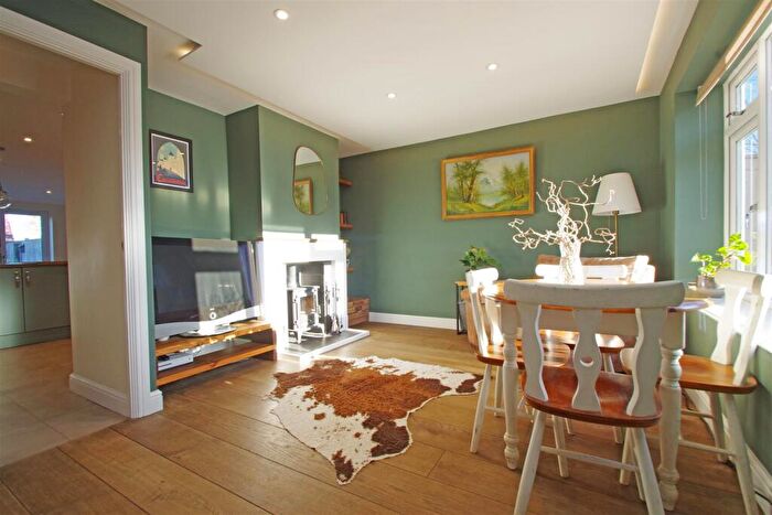 2 Bedroom Terraced House For Sale In Kentwood Close, Cholsey, Wallingford, OX10