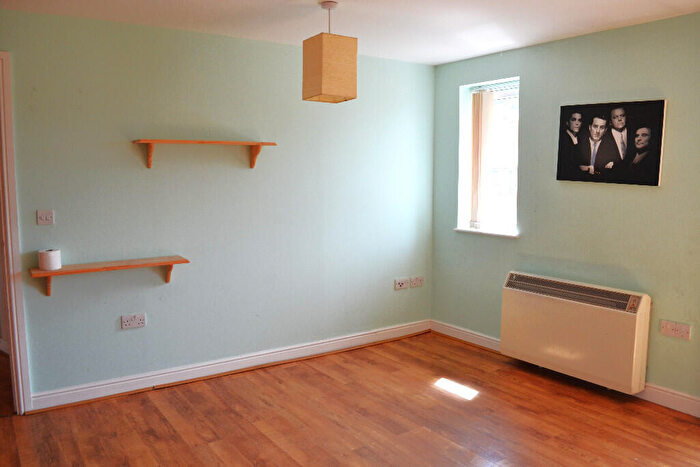 2 Bedroom Apartment For Sale In Siloam Place, Ipswich, Suffolk, IP3