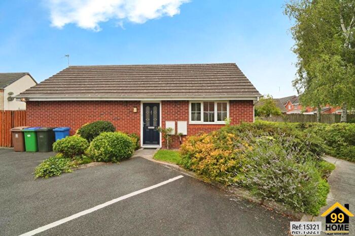 2 Bedroom Bungalow For Sale In Kenley Drive, Heywood, Lancs, OL10