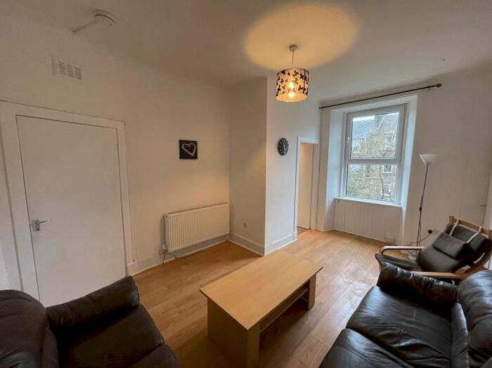 1 Bedroom Flat To Rent In Baldovan Terrace, Dundee, DD4