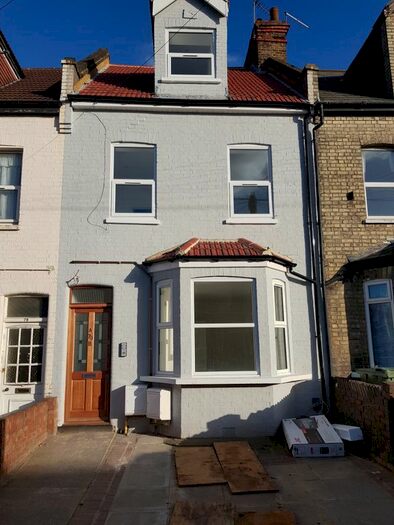 3 Bedroom Maisonette To Rent In Peel Road, Northwembley, HA9