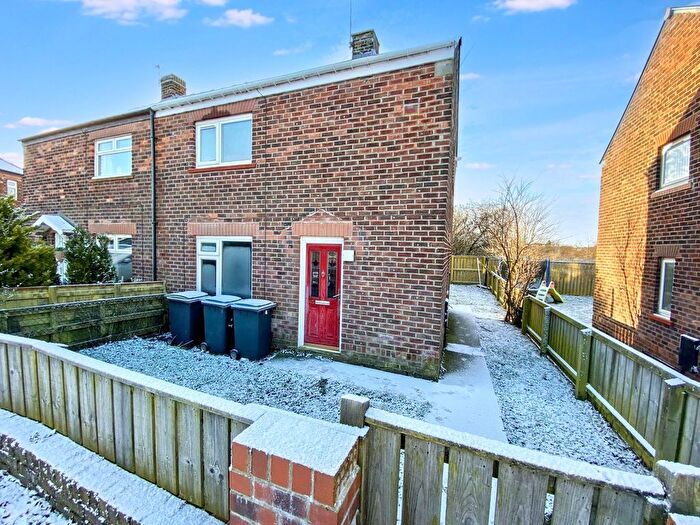 2 Bedroom Semi Detached House For Sale In Willow Crescent, Consett, DH8