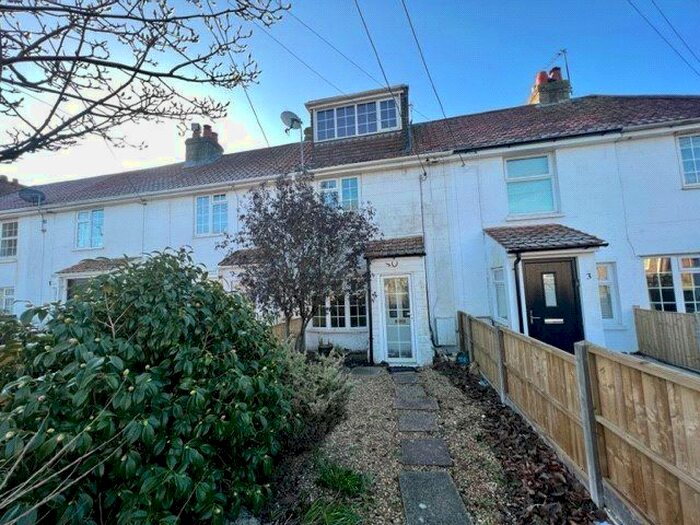 3 Bedroom Terraced House To Rent In Portsmouth Road, Bursledon, Southampton, Hampshire, SO31