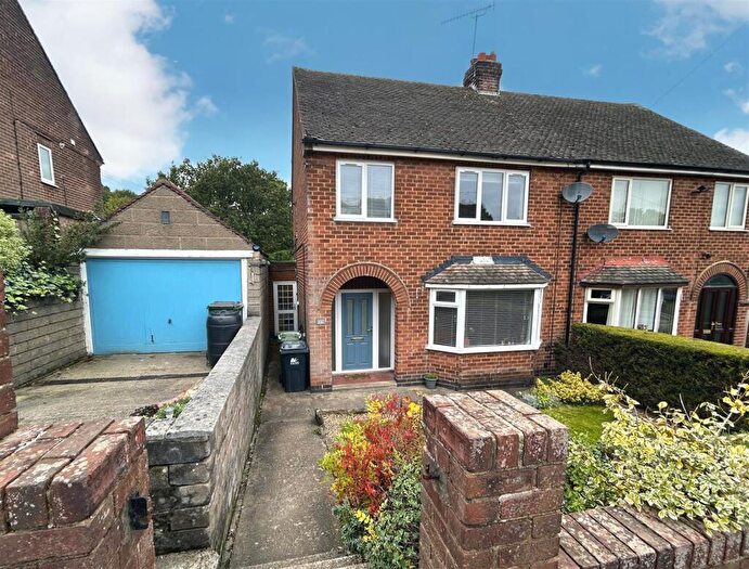 3 Bedroom Semi-Detached House For Sale In Hawkins Drive, Ambergate, Belper, DE56