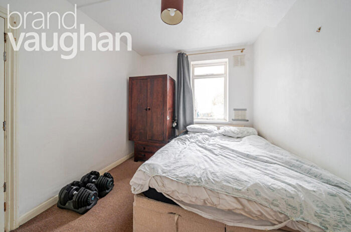 1 Bedroom Flat To Rent In Elm Grove, Brighton, East Sussex, BN2