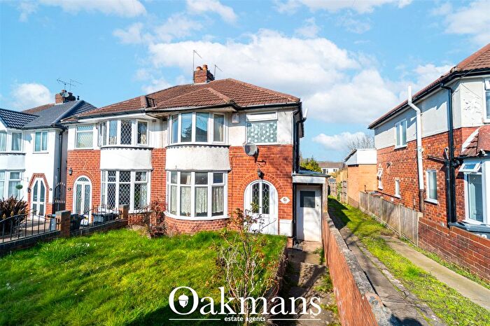 3 Bedroom Semi Detached House For Sale In Nigel Avenue, Birmingham, West Midlands, B31