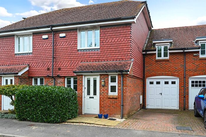 3 Bedroom House For Sale In Meadow View, Sayers Common, Hassocks, BN6