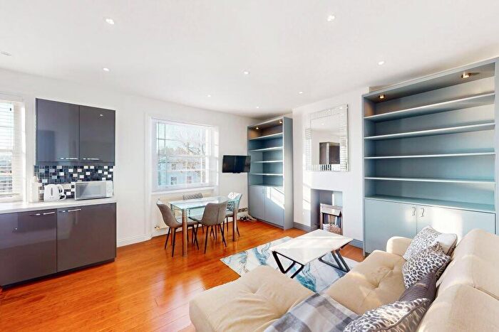 1 Bedroom Flat For Sale In St Augustines Road, Camden, NW1