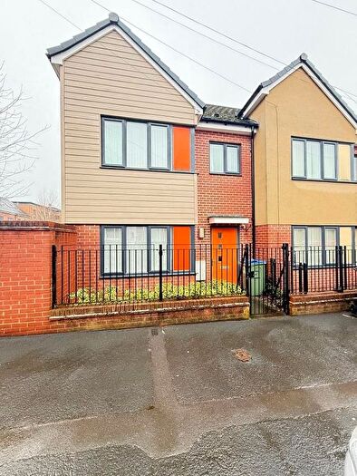 3 Bedroom End Terrace House For Sale In Vince Street, Bearwood, Smethwick, B66