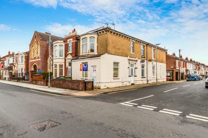 1 Bedroom Apartment To Rent In Chichester Road, Portsmouth, PO2