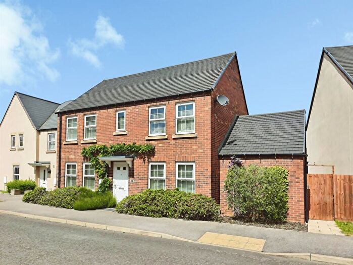 4 Bedroom Detached House For Sale In Hobby Road, Bodicote, Banbury, OX15