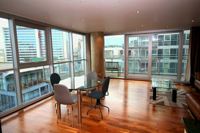 2 Bedroom Apartment To Rent In The Edge, Clowes Street, Salford, Lancashire, M3