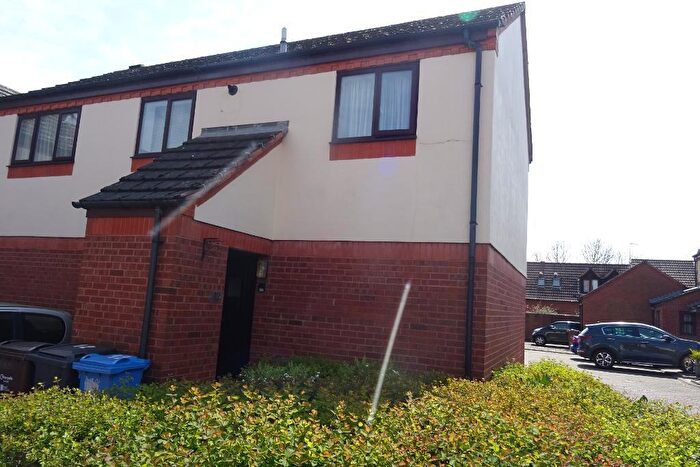 1 Bedroom Flat To Rent In Halyard Croft, Hull, HU1