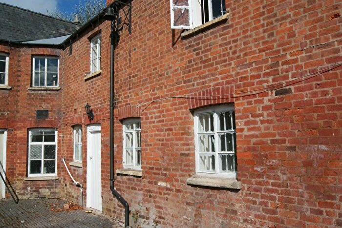 2 Bedroom Terraced House To Rent In Temeside House, Tenbury Wells, WR15