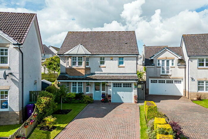 4 Bedroom Detached House For Sale In Prosen Bank, DD7