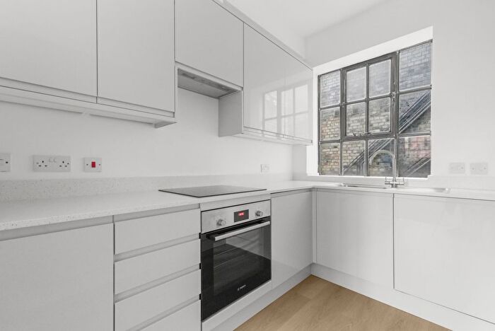 1 Bedroom Flat To Rent In Orleston Mews, Islington, N7