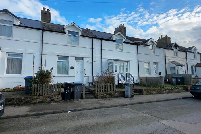 3 Bedroom Terraced House For Sale In Cross Road, Walmer, CT14