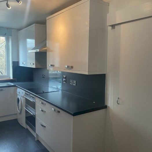 2 Bedroom Flat To Rent In South Street, Perth, Perthshire, PH2