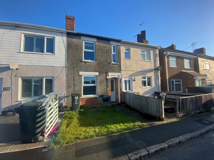 3 Bedroom House To Rent In West End Road, Swindon, SN3