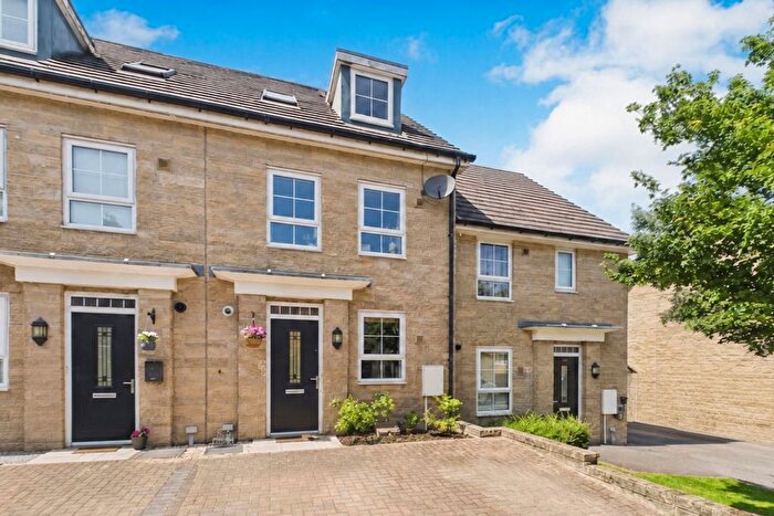 4 Bedroom Terraced House For Sale In Burrfields Road, Chapel-En-Le-Frith, SK23