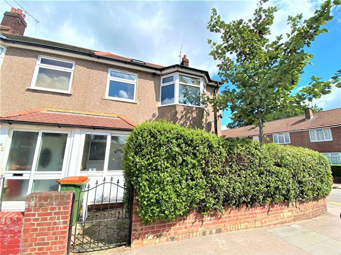 5 Bedroom Terraced House To Rent In Forest Lane, London, E15