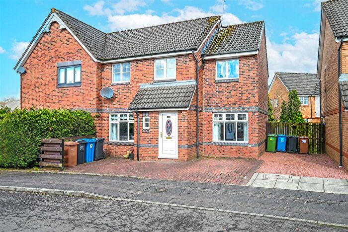 4 Bedroom Semi Detached House For Sale In Brookfield Avenue, Glasgow, G33