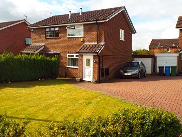 2 Bedroom Property To Rent In Fearnhead, Warrington, WA2