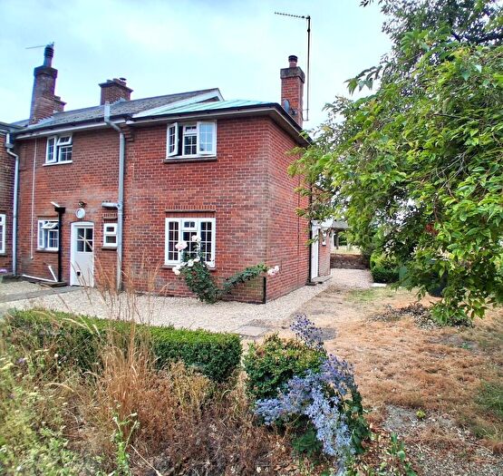 3 Bedroom Semi Detached House To Rent In Near Litcham, PE32