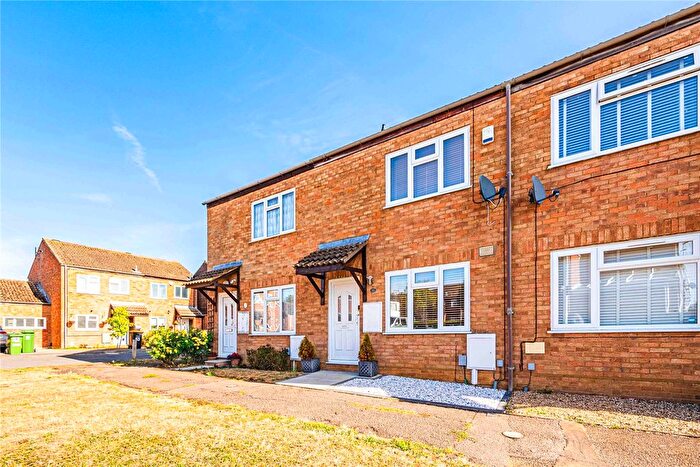2 Bedroom Terraced House For Sale In Hornbeam Close, Leighton Buzzard, Central Bedfordshire, LU7