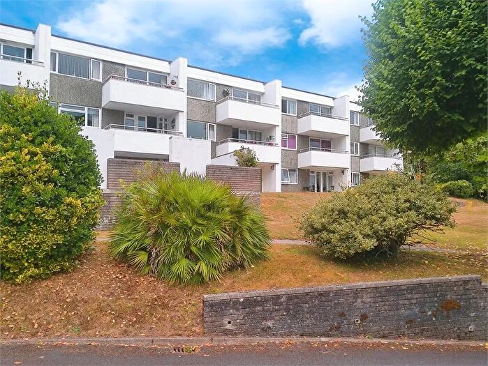 1 Bedroom Flat For Sale In Coach Road, Wolborough Hill, Newton Abbot, Devon., TQ12