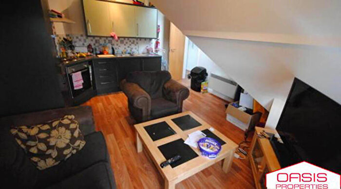 1 Bedroom House To Rent In Brudenell Grove, Leeds, LS6