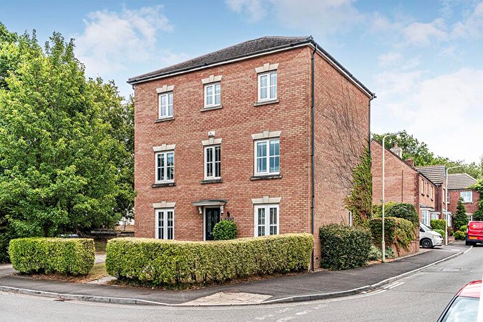 5 Bedroom Detached House For Sale In Bryn Dewi Sant, Miskin, CF72