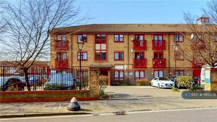 1 Bedroom Flat To Rent In London, London, E2