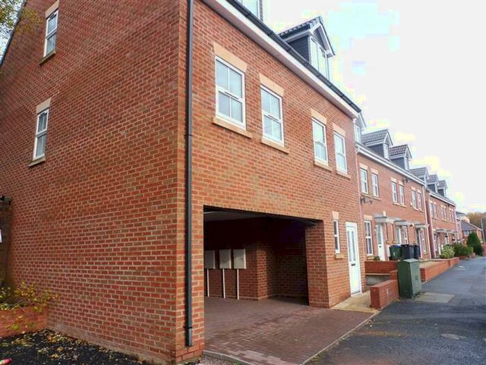 1 Bedroom Apartment To Rent In King Street, Cradley Heath, B64