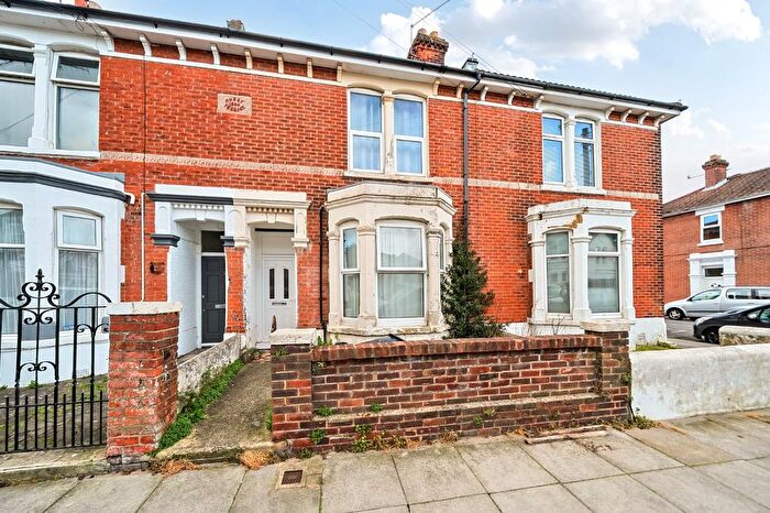 6 Bedroom Terraced House For Sale In Francis Avenue, Southsea, PO4