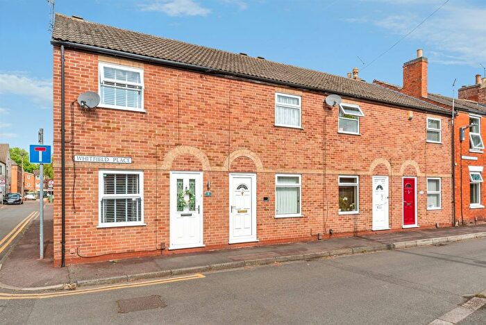 2 Bedroom Terraced House For Sale In Whitfield Street, Newark, NG24