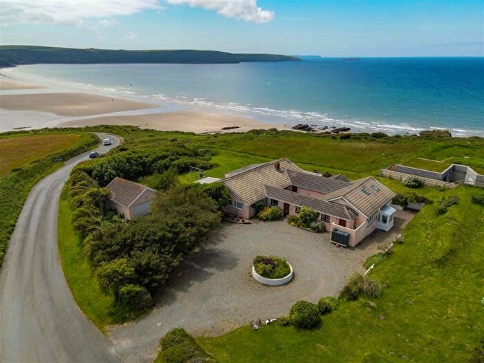 6 Bedroom Detached House For Sale In Broad Haven, Haverfordwest, SA62