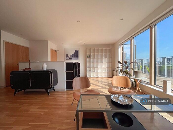 2 Bedroom Penthouse To Rent In Provost St, London, N1