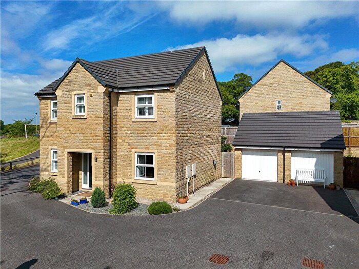 4 Bedroom Detached House For Sale In Clark House Way, Skipton, North Yorkshire, BD23