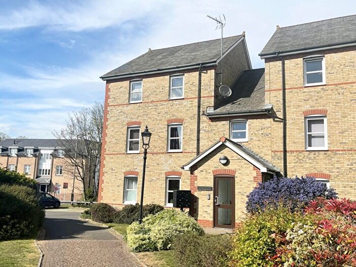 2 Bedroom Apartment To Rent In Rainsford Road, Chelmsford, CM1