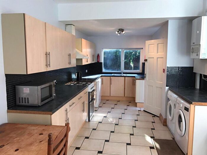 7 Bedroom House To Rent In Broomgrove Road, Sheffield, S10