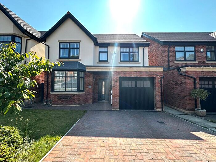 4 Bedroom House To Rent In Glenavon Park, Prenton, CH43