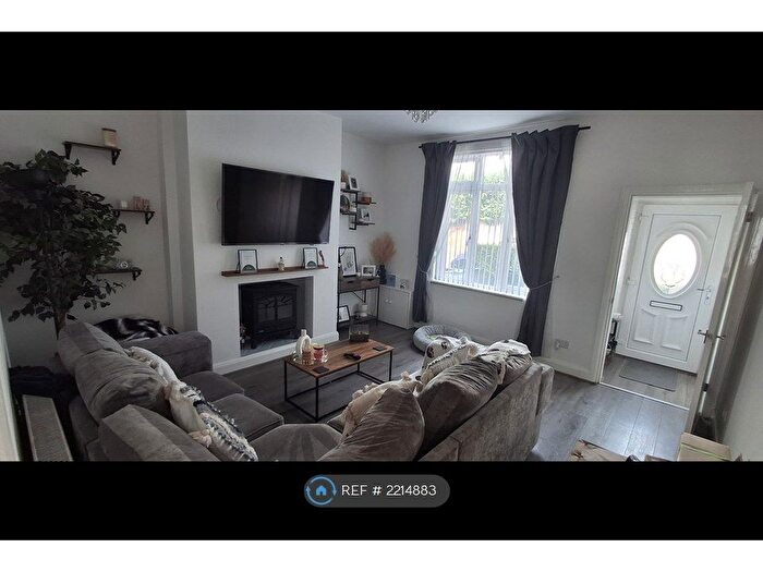 3 Bedroom Terraced House To Rent In Halsnead Avenue, Whiston, Prescot, L35