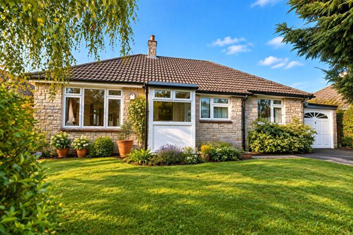 3 Bedroom Bungalow For Sale In Bradford Peverell, Dorchester, Dorset, DT2