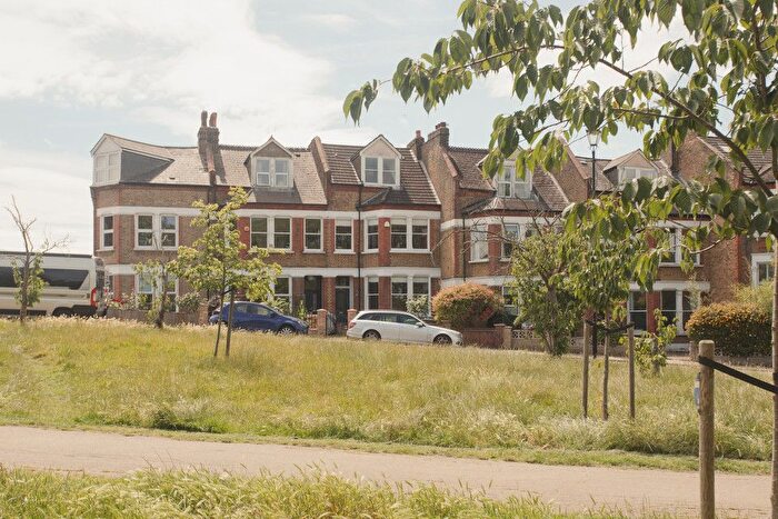 5 Bedroom Terraced House For Sale In Montague Avenue, Brockley, SE4