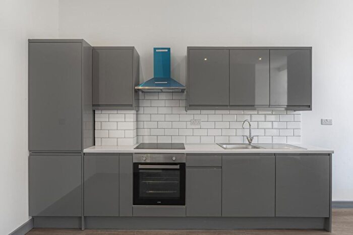 1 Bedroom Flat To Rent In Camberwell Road, London, SE5