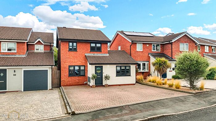 3 Bedroom Detached House For Sale In Sorrel Drive, Kingsbury, Tamworth, Warwickshire, B78